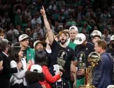 雷火竞技- 塔图姆最高分 