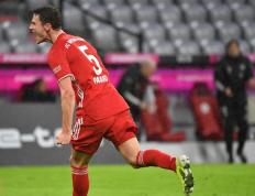 雷火竞技-内马尔在DWG比赛中出色防守，问鼎冠军引发热议！的简单介绍