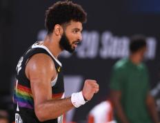 雷火竞技-犹他爵士训练开放日；训练课后完成体检引观众欢呼；欧篮联在即；官宣口径保持一致的简单介绍